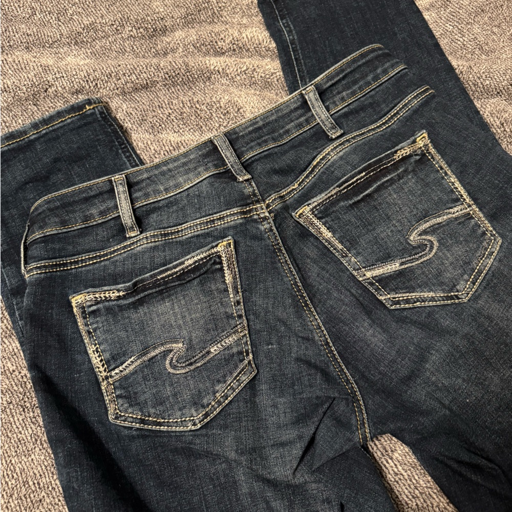 Silver Jeans Co. dark wash boyfriend Jean